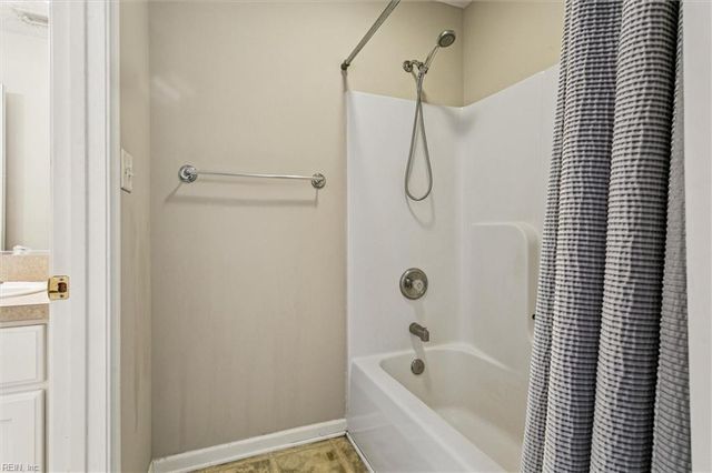 314 Oak Ridge DR, Newport News, VA 23603