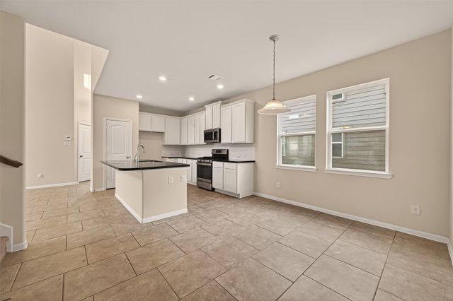 6126 Prince Place Dr, Rosenberg, TX 77471
