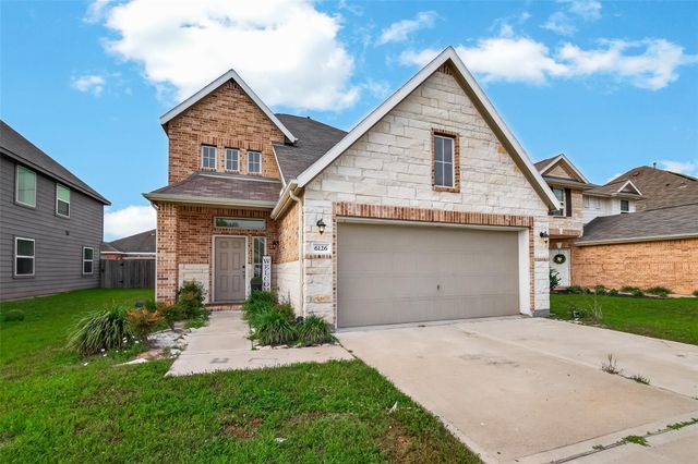 6126 Prince Place Dr, Rosenberg, TX 77471