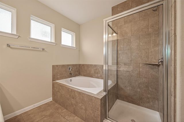 6126 Prince Place Dr, Rosenberg, TX 77471