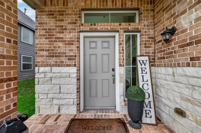 6126 Prince Place Dr, Rosenberg, TX 77471