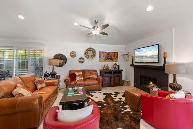43818 Via Granada, Palm Desert, CA 92211