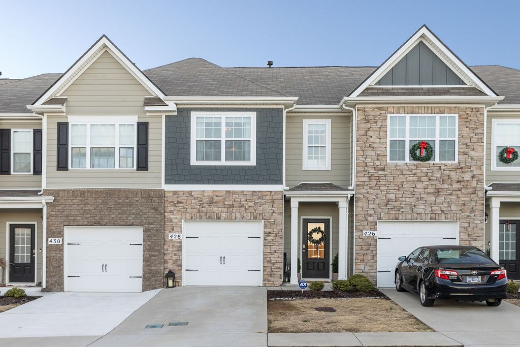 428 Waterfowl Way, Lebanon, TN 37090