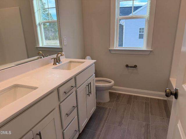 4350 Laurel Pond Way, Raleigh, NC 27616