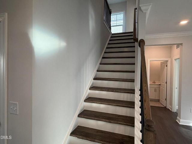 4350 Laurel Pond Way, Raleigh, NC 27616