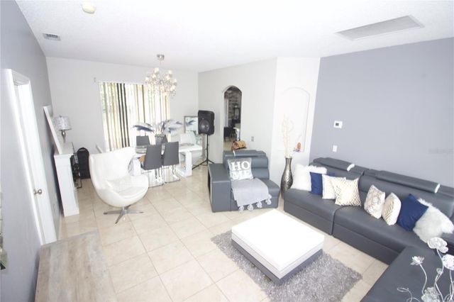 302 FERRARA COURT, Kissimmee, FL 34758