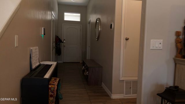 14720 TIERRA ESCAPE Avenue, El Paso, TX 79938