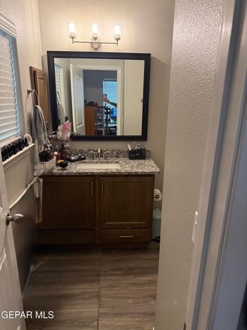 14720 TIERRA ESCAPE Avenue, El Paso, TX 79938