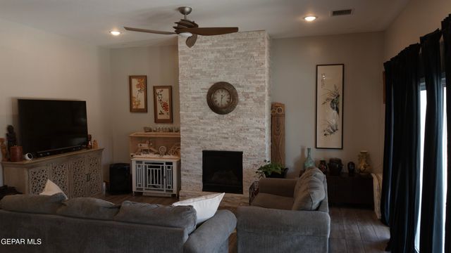 14720 TIERRA ESCAPE Avenue, El Paso, TX 79938