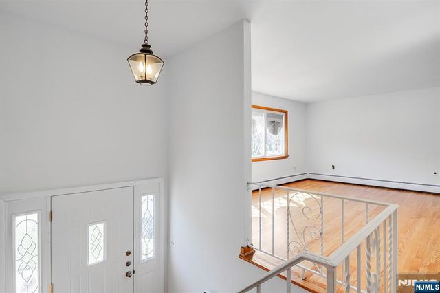 240 Ridge Road, Cedar Grove, NJ 07009