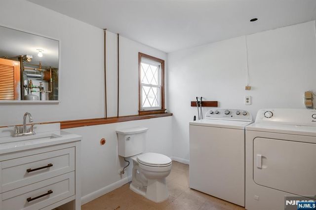 240 Ridge Road, Cedar Grove, NJ 07009