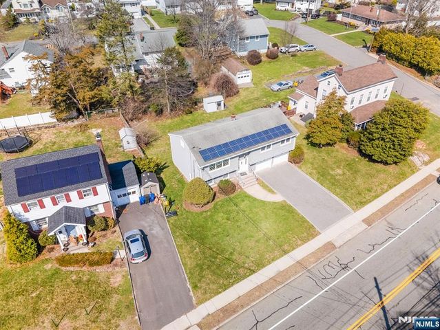 240 Ridge Road, Cedar Grove, NJ 07009