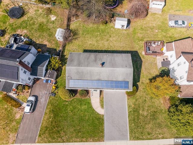 240 Ridge Road, Cedar Grove, NJ 07009