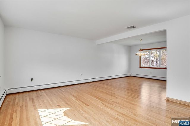 240 Ridge Road, Cedar Grove, NJ 07009