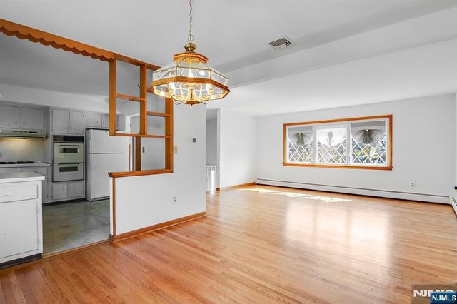 240 Ridge Road, Cedar Grove, NJ 07009