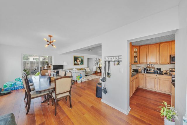 1510 CREST Drive, Lake Worth, FL 33461
