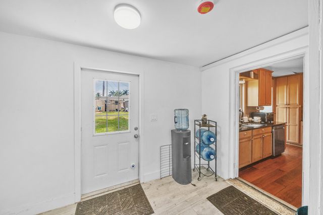 1510 CREST Drive, Lake Worth, FL 33461