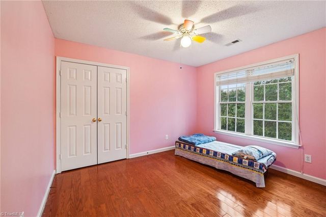 4004 Auburn Hills Drive, Greensboro, NC 27407