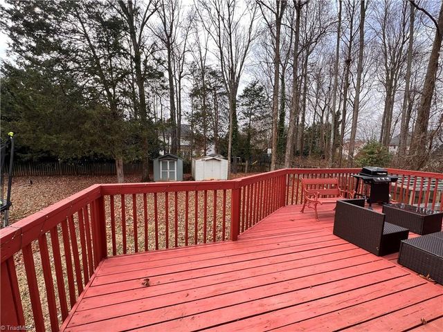 4004 Auburn Hills Drive, Greensboro, NC 27407