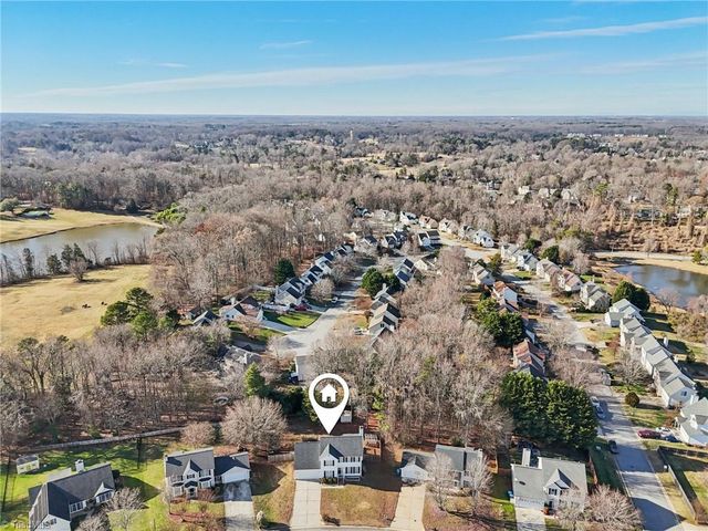 4004 Auburn Hills Drive, Greensboro, NC 27407