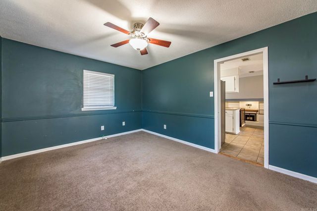 1124 Old Charter Court, Little Rock, AR 72207