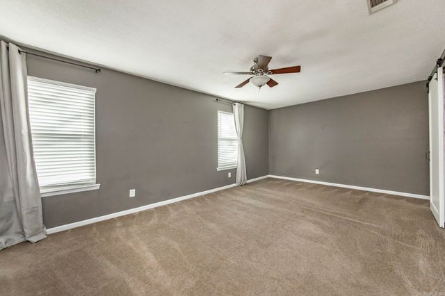 1124 Old Charter Court, Little Rock, AR 72207