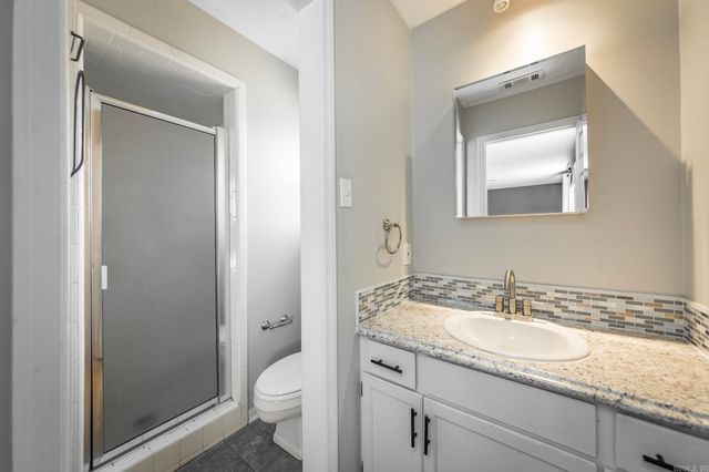 1124 Old Charter Court, Little Rock, AR 72207