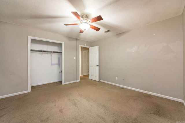 1124 Old Charter Court, Little Rock, AR 72207