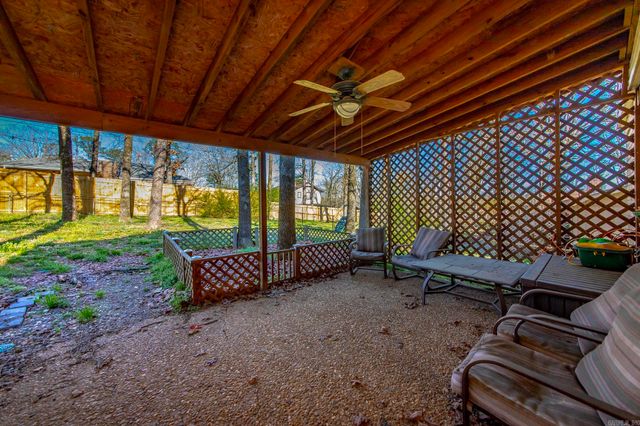 1124 Old Charter Court, Little Rock, AR 72207