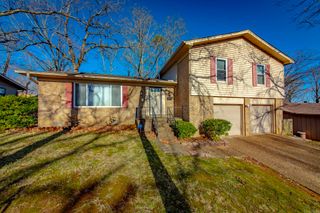 1124 Old Charter Court, Little Rock, AR 72207