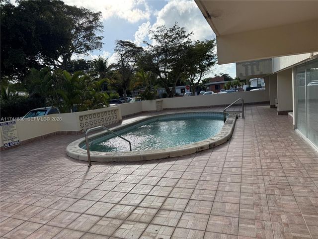 1225 NE 124th Street 33A, North Miami, FL 33161