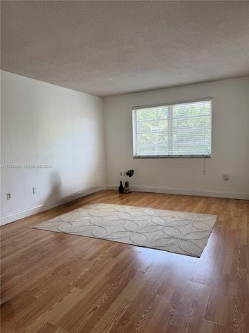 1225 NE 124th Street 33A, North Miami, FL 33161