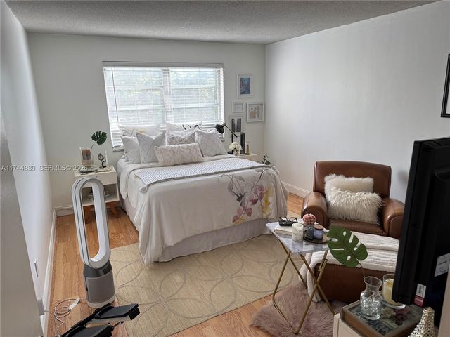 1225 NE 124th Street 33A, North Miami, FL 33161
