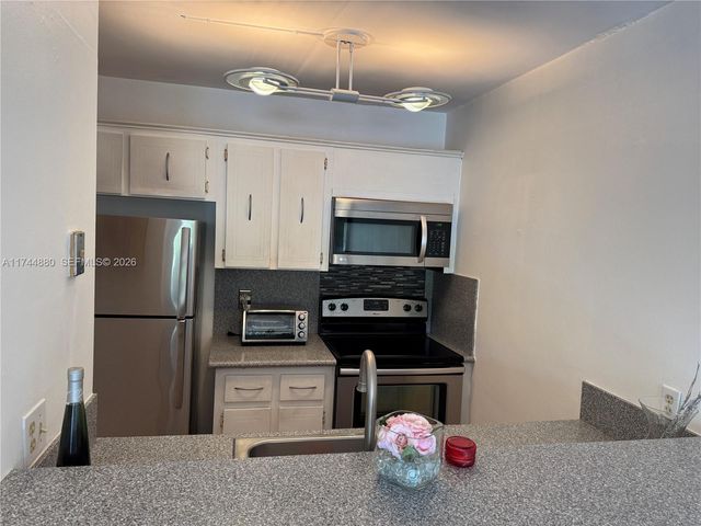1225 NE 124th Street 33A, North Miami, FL 33161