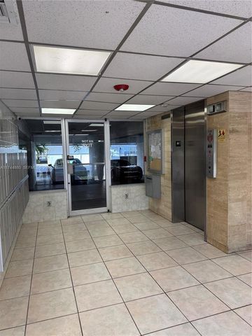 1225 NE 124th Street 33A, North Miami, FL 33161