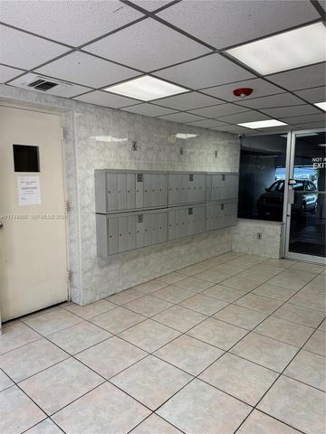 1225 NE 124th Street 33A, North Miami, FL 33161