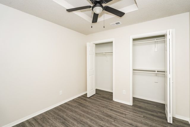 2336 Markland Street, Irving, TX 75060