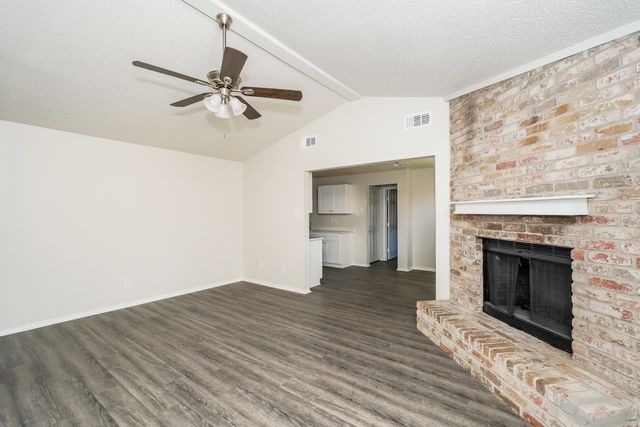 2336 Markland Street, Irving, TX 75060