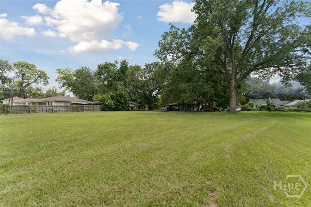 34 Smith Avenue, Savannah, GA 31408