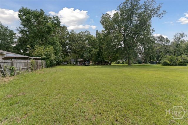 34 Smith Avenue, Savannah, GA 31408