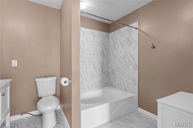 806 Virginia Avenue, Festus, MO 63028