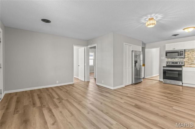 806 Virginia Avenue, Festus, MO 63028