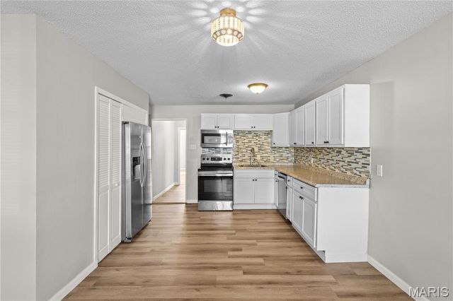 806 Virginia Avenue, Festus, MO 63028