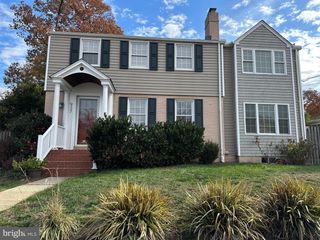 937 N LEBANON ST N, Arlington, VA 22205