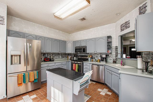 7713 Spinnaker Cove, Rowlett, TX 75089