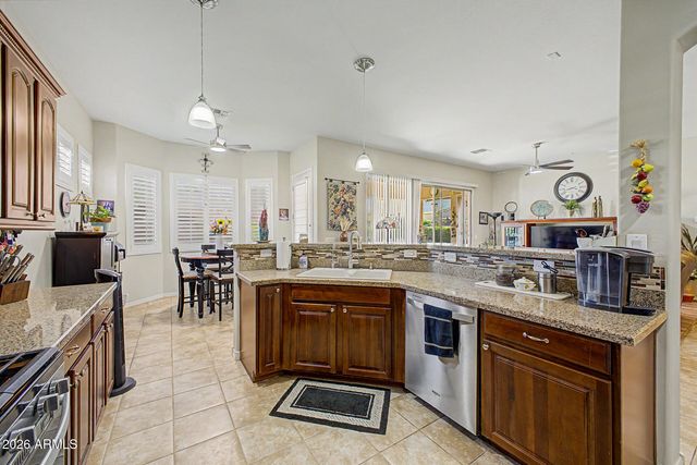 43579 W CYDNEE Drive, Maricopa, AZ 85138