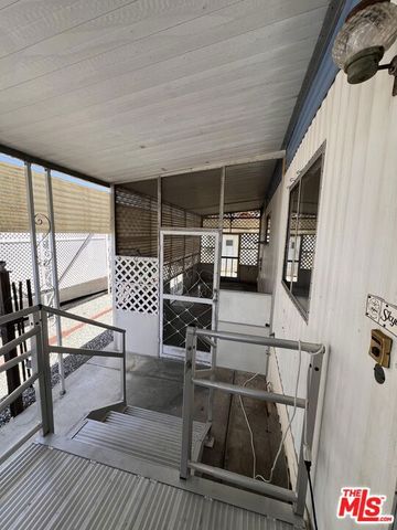 1895 W Devonshire Avenue 144, Hemet, CA 92545