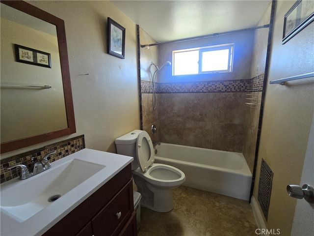 9692 Rosebay, Anaheim, CA 92804