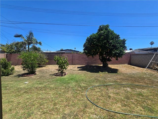 9692 Rosebay, Anaheim, CA 92804