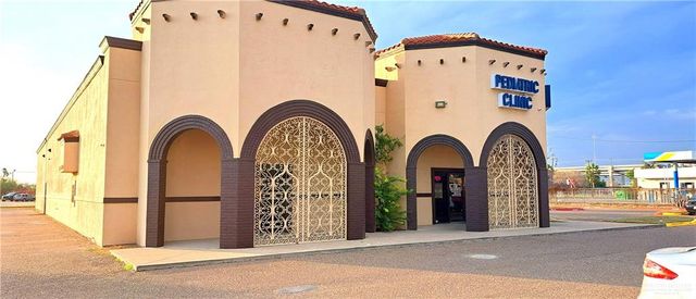 807 N Cage Boulevard, Pharr, TX 78577